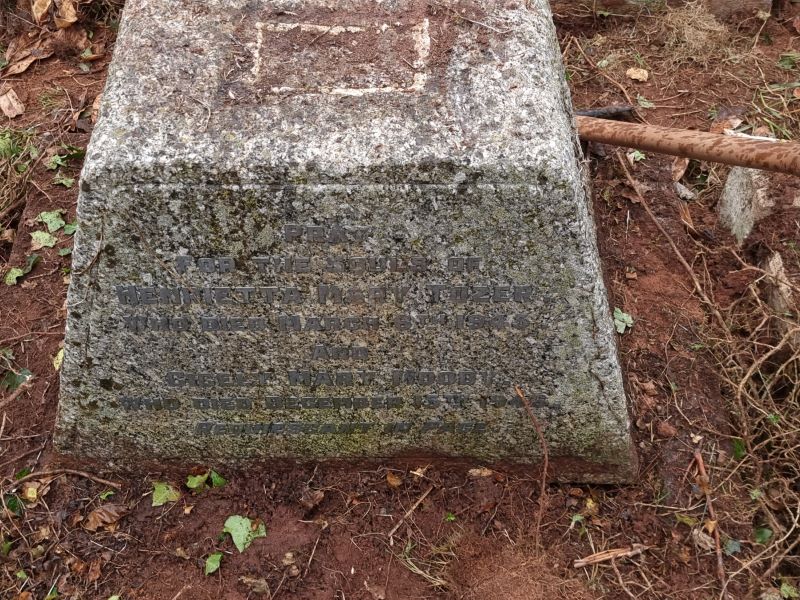 Henrietta Mary Tozer and Cicely Mary Moody